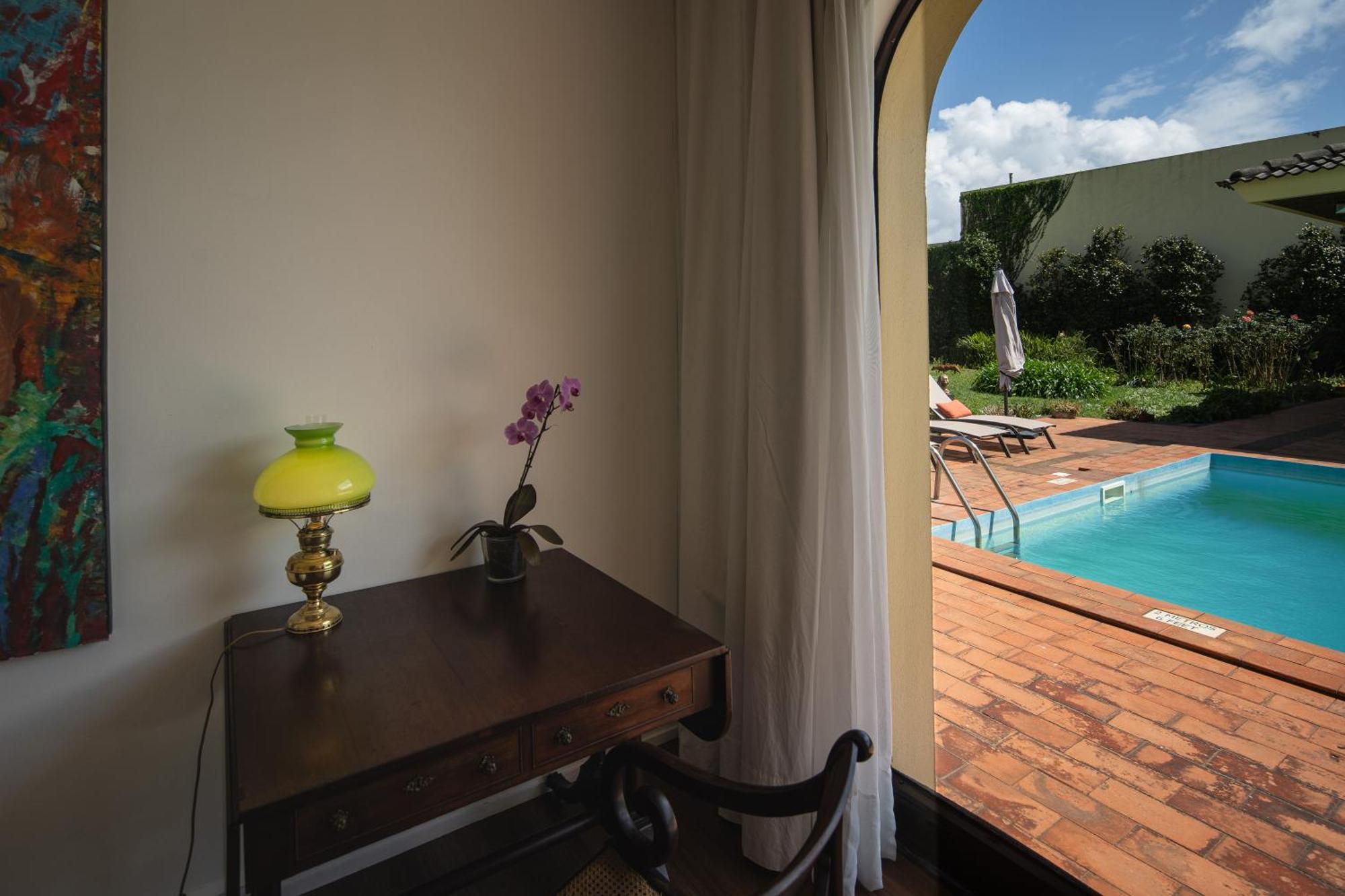 Casa Dos Arcos - Studios & Pool Ponta Delgada Extérieur photo
